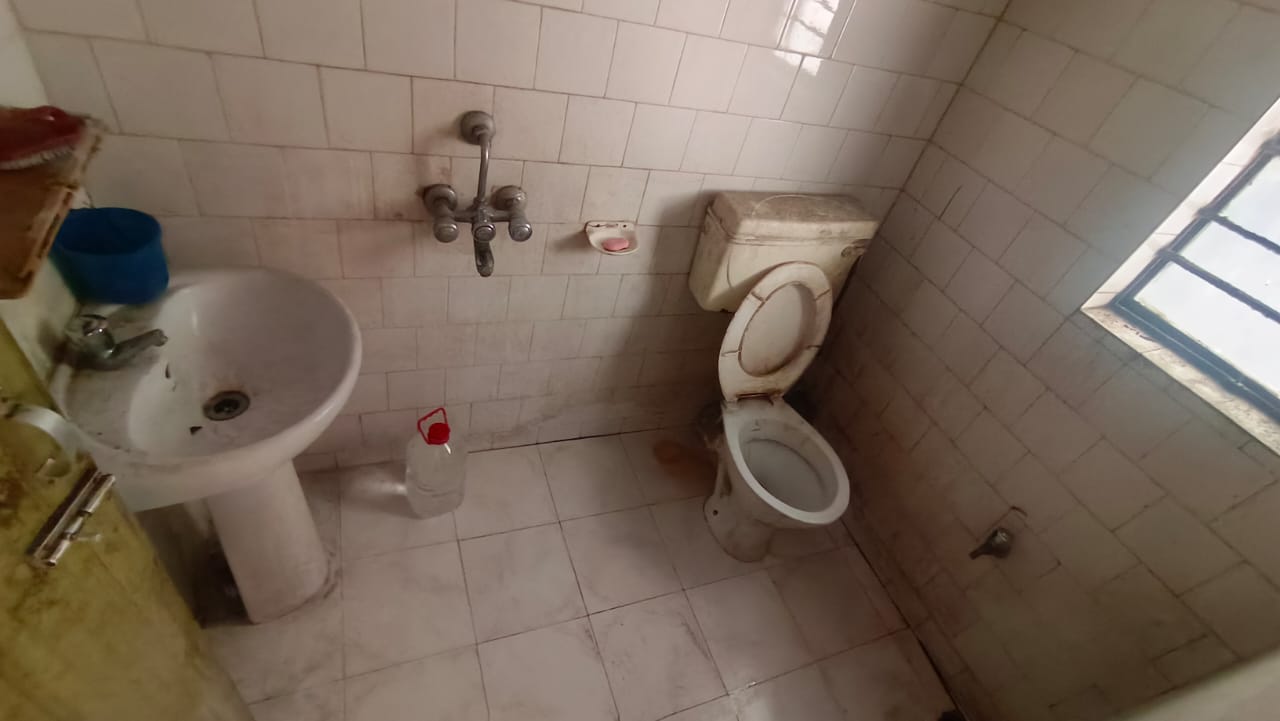 Unfurnished 3bhk in Hatigaon, Guwahati, Assam, India for Rent